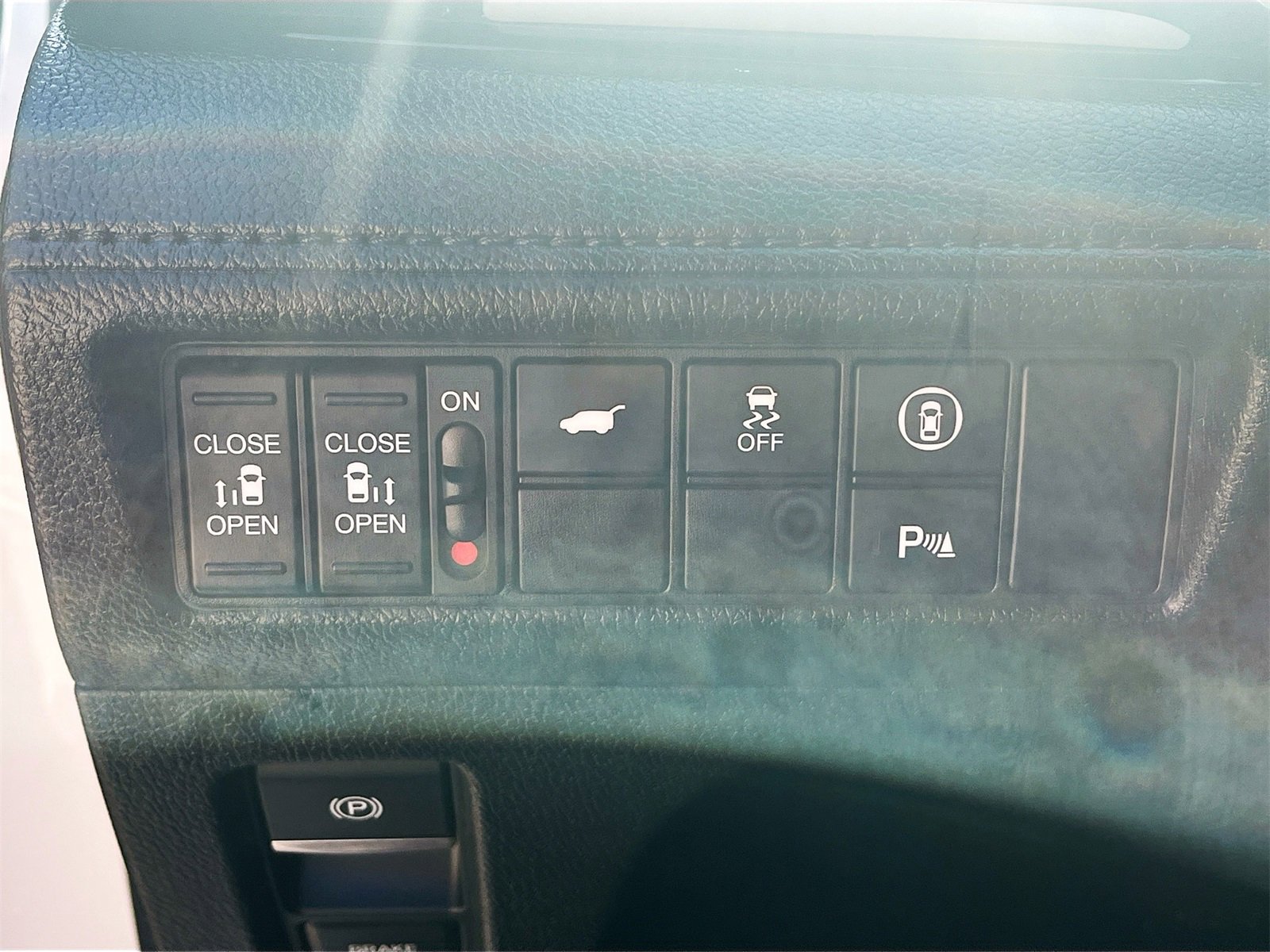 Used 2023 Honda Odyssey Elite image 10