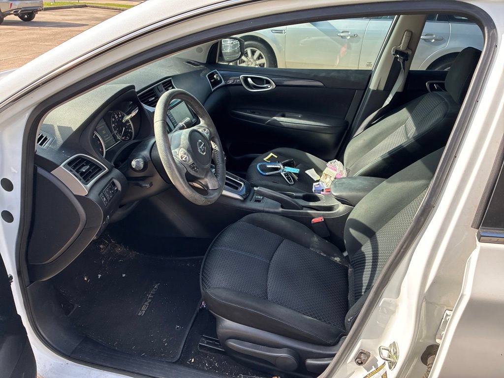 Used 2019 Nissan Sentra SR FWD image 28