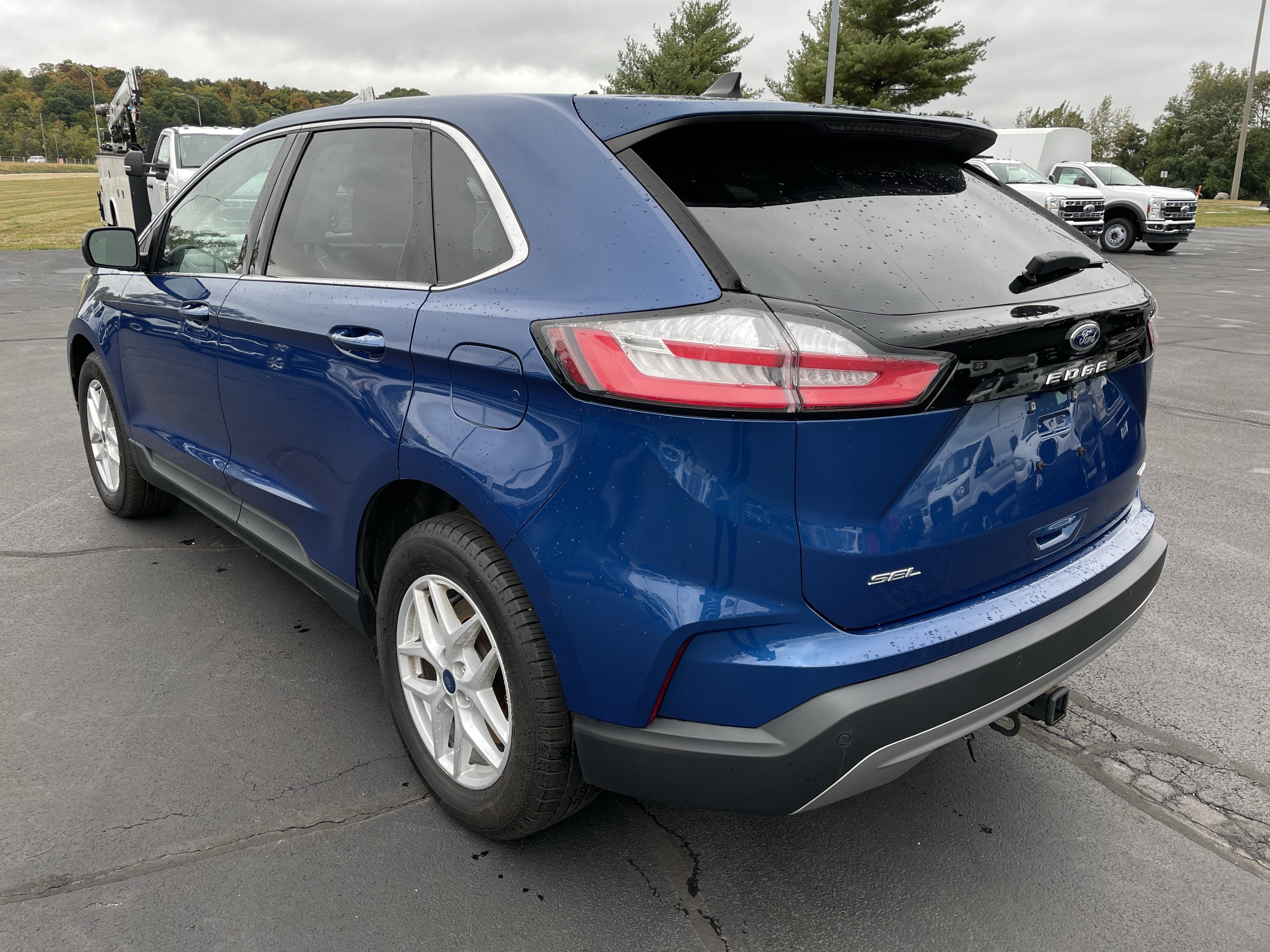 Used 2022 Ford Edge SEL w/ Class II Trailer Tow Package image 3
