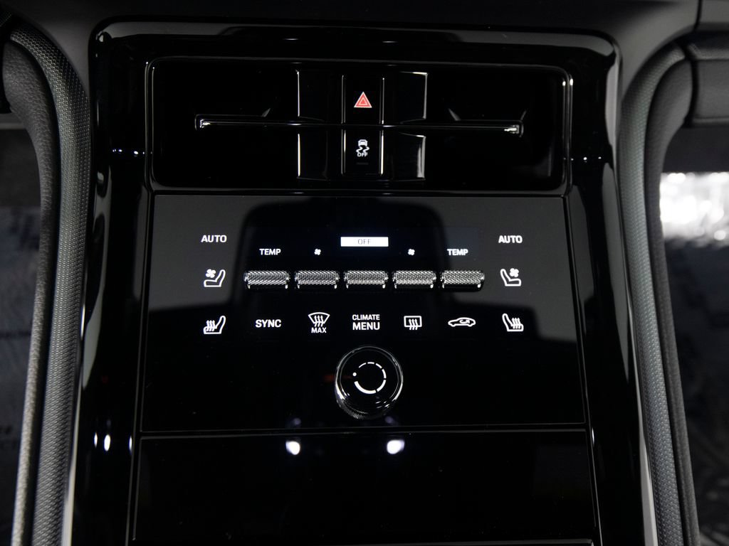 New 2026 Porsche Panamera 4 AWD/4WD image 31