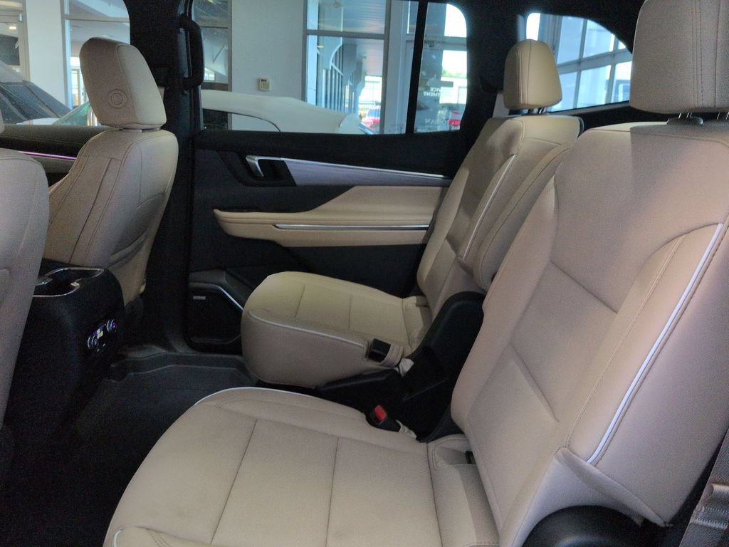 New 2026 Buick Enclave Preferred w/ Power Package AWD/4WD image 15