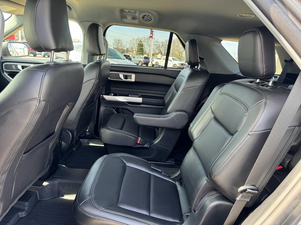 Certified 2023 Ford Explorer XLT w/ Equipment Group 202A image 20