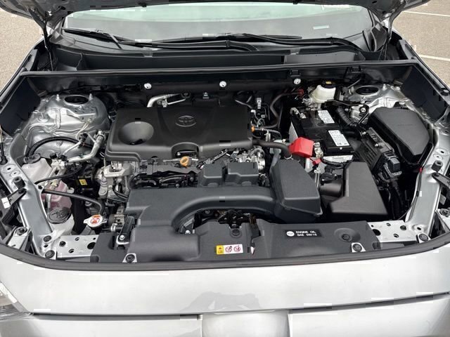 Certified 2024 Toyota RAV4 XLE AWD/4WD image 9