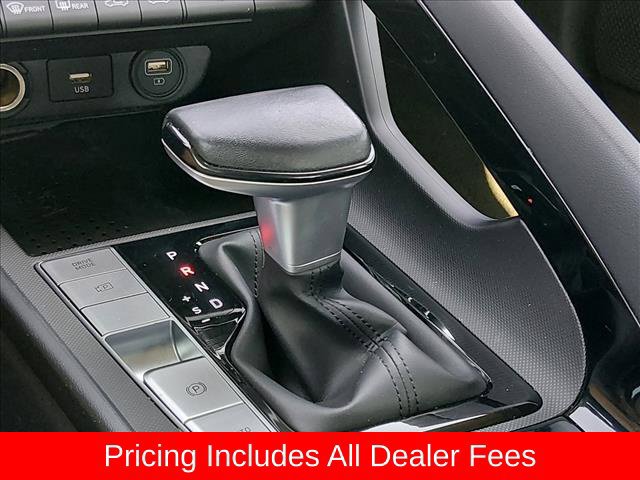 Used 2023 Hyundai Elantra SEL w/ Convenience Package FWD image 22