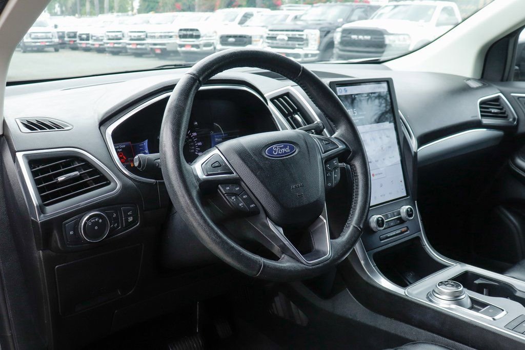 Used 2021 Ford Edge Titanium w/ Cargo Accessory Package image 22