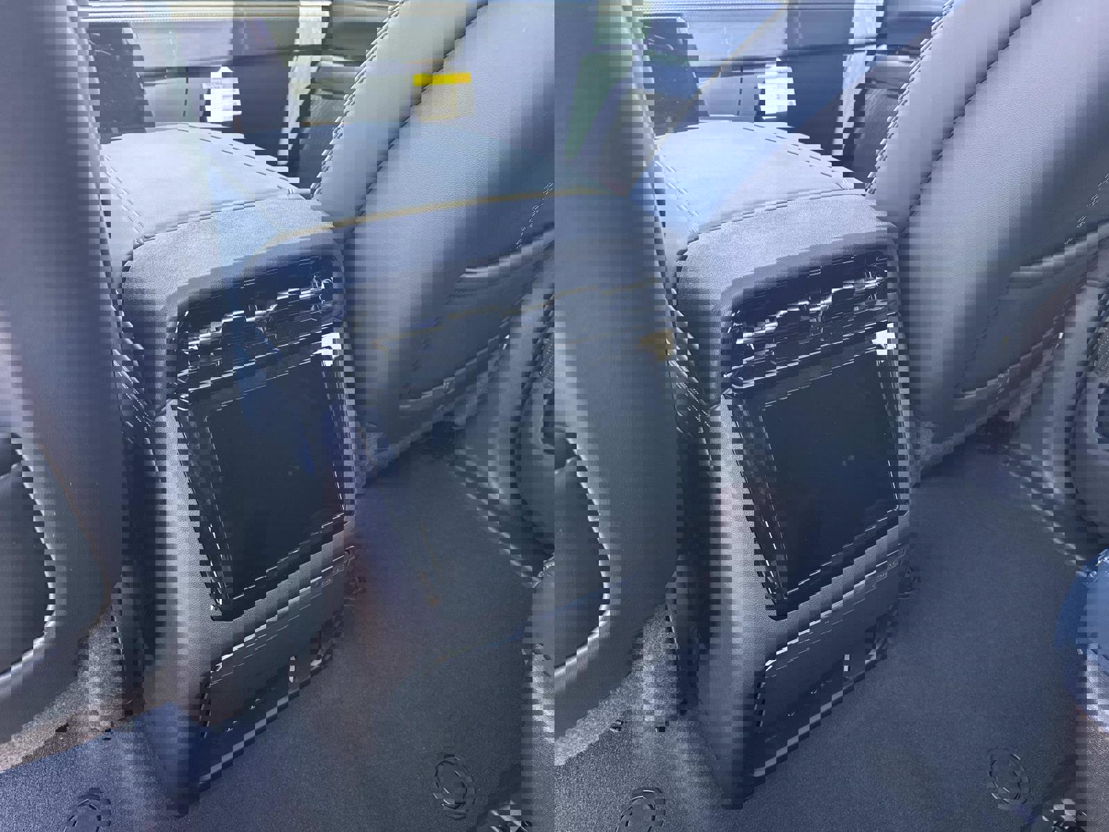 New 2026 Cadillac Escalade IQL Luxury image 18