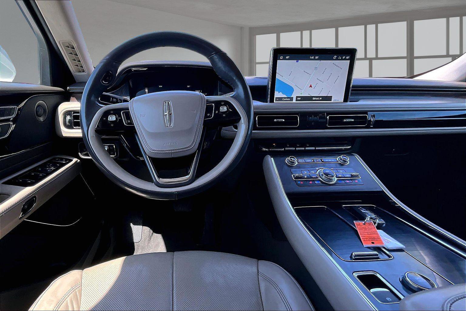 Used 2021 Lincoln Aviator Reserve w/ Equipment Group 208A image 6