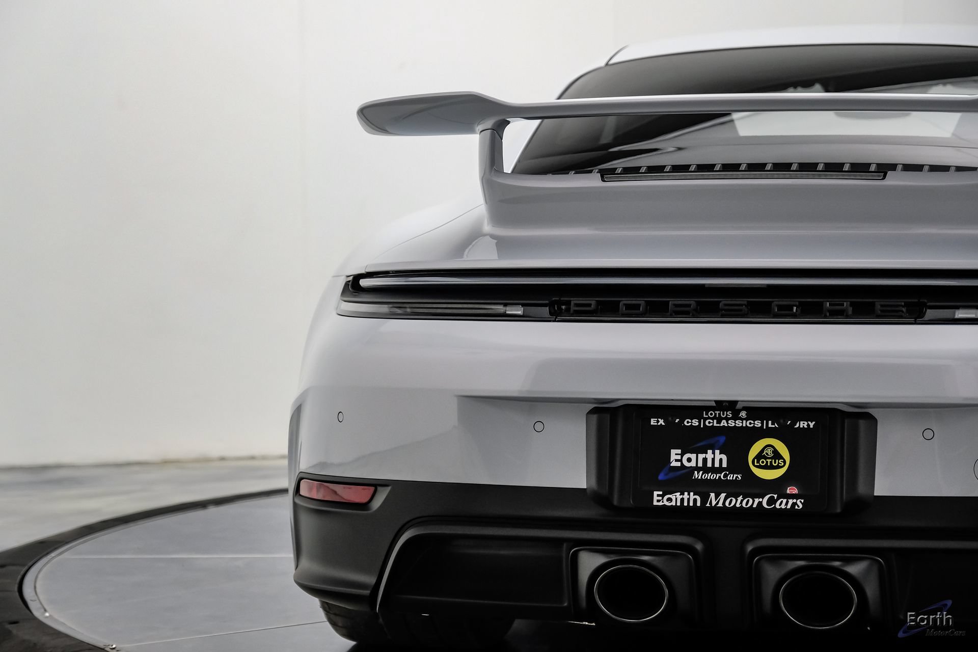 Used 2026 Porsche 911 Carrera GTS RWD image 16
