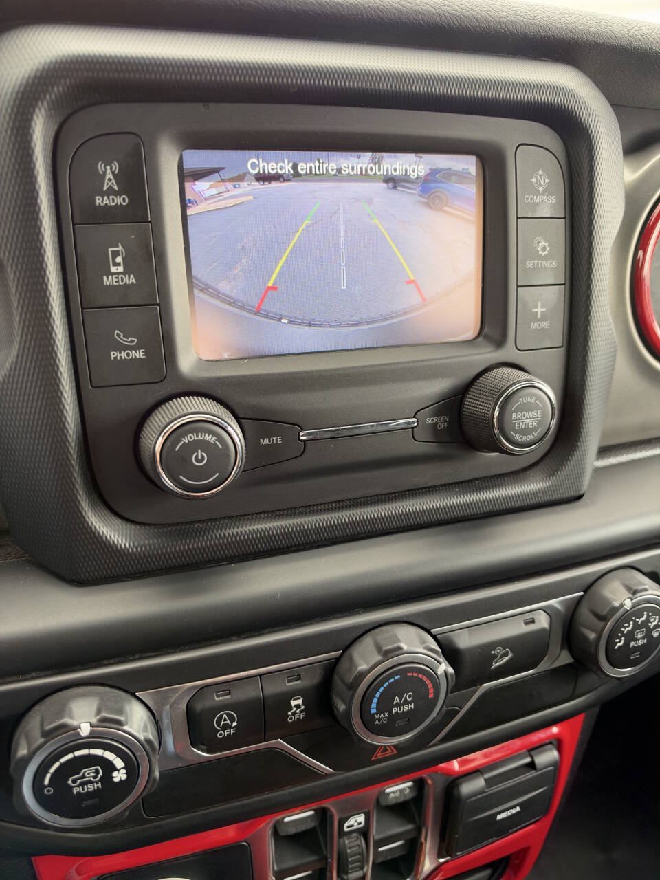 Used 2019 Jeep Wrangler Unlimited Sport S AWD/4WD image 19