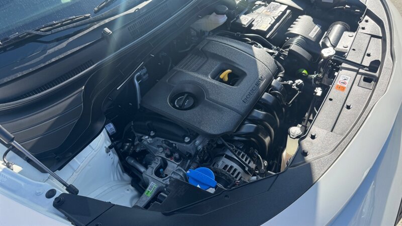 Used 2025 Kia Soul LX w/ LX Technology Package image 15