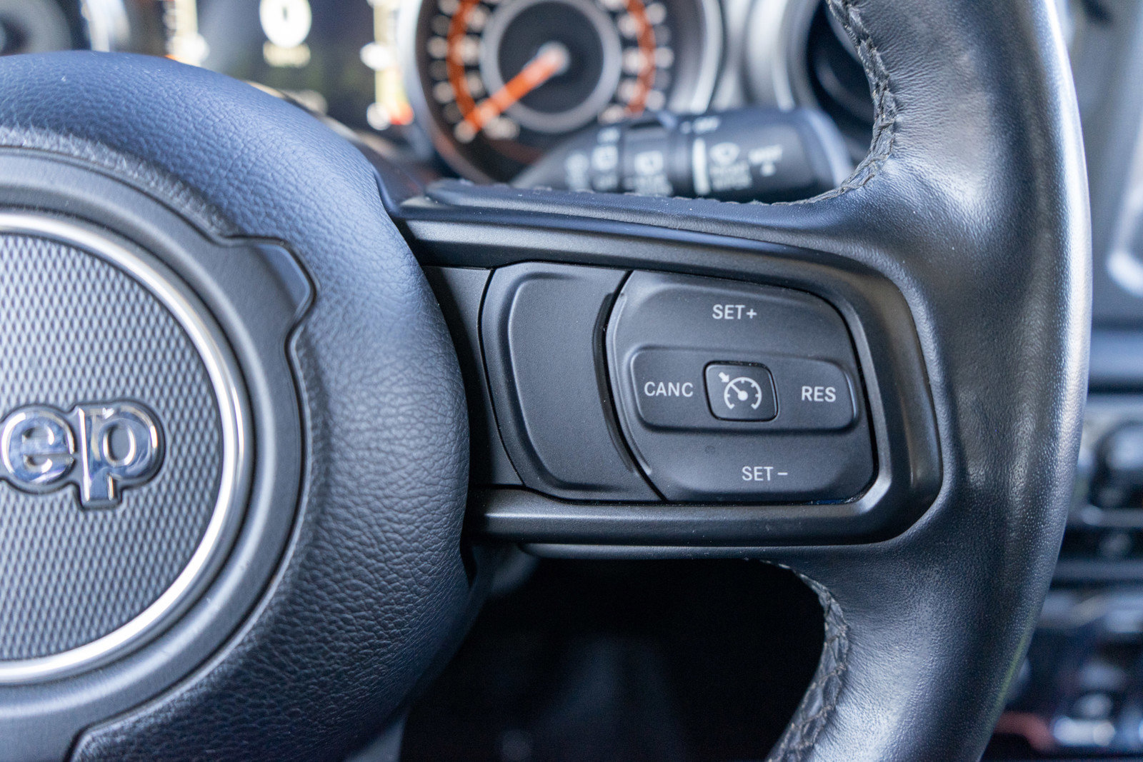 Used 2022 Jeep Wrangler Willys AWD/4WD image 24