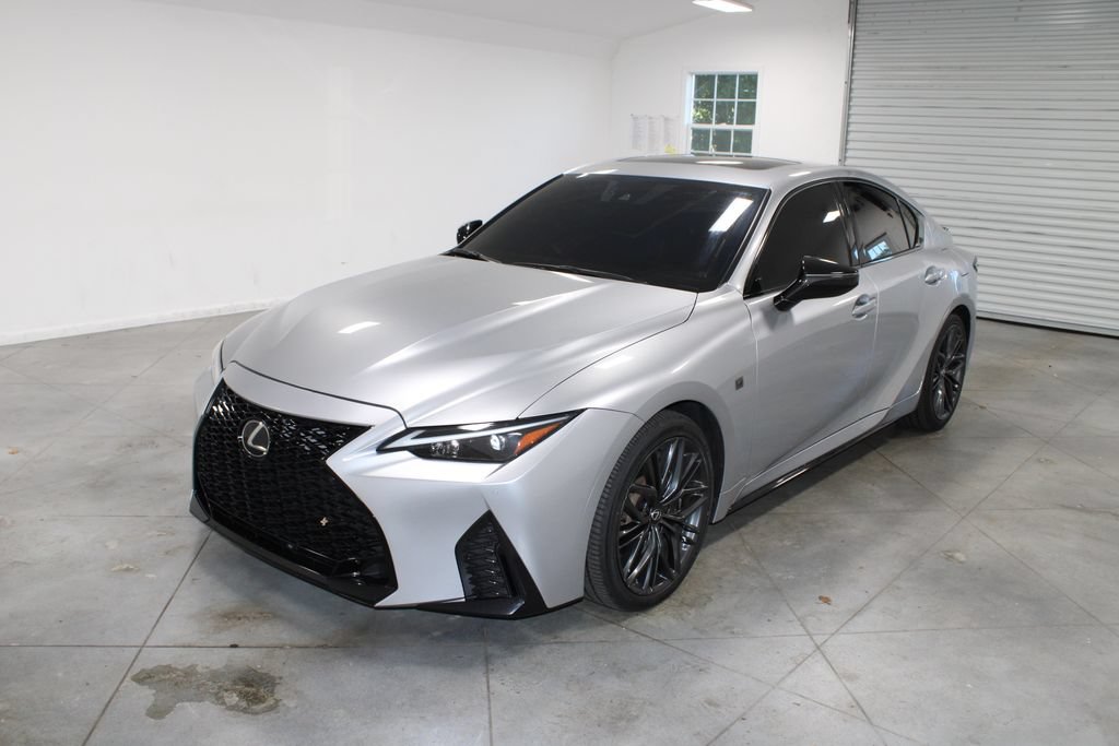 Used 2024 Lexus IS 500 RWD image 4