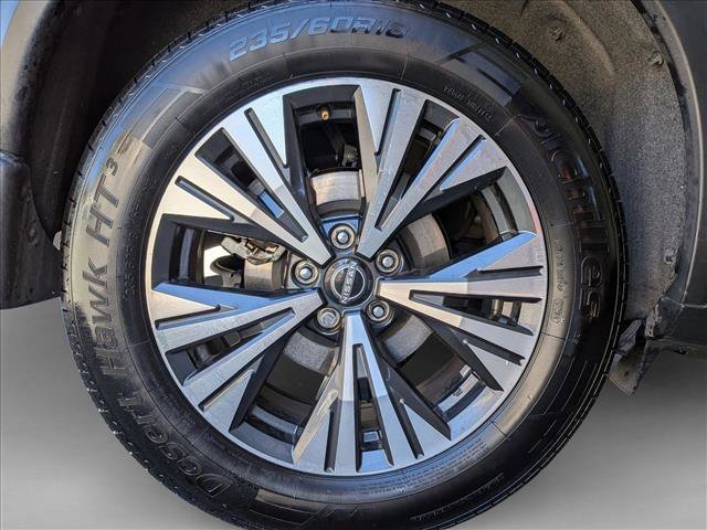 Used 2023 Nissan Rogue SV FWD image 21