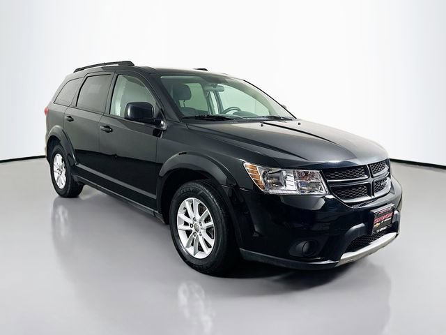 Used 2015 Dodge Journey SXT w/ Flexible Seating Group image 2