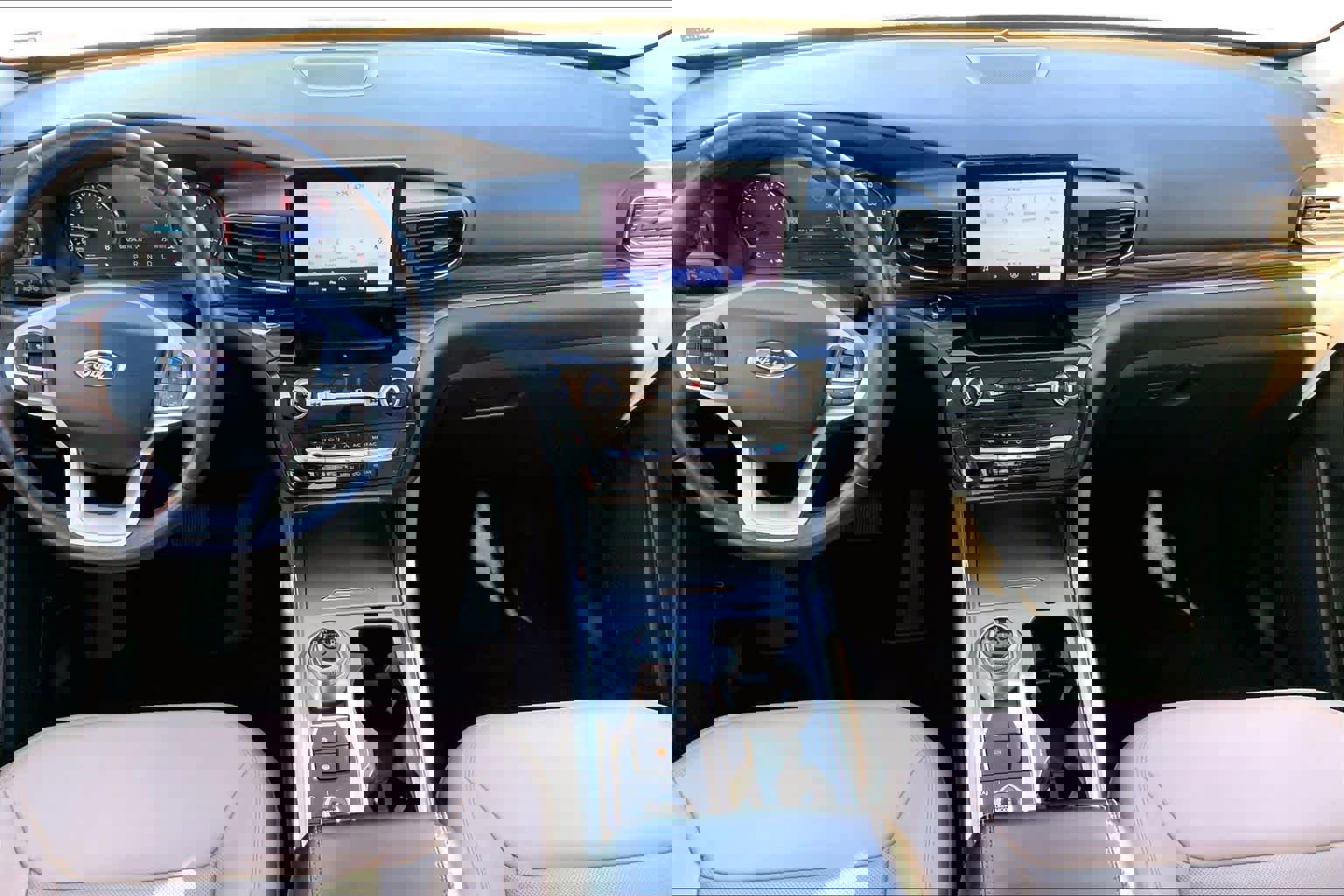 Used 2021 Ford Explorer Limited image 14