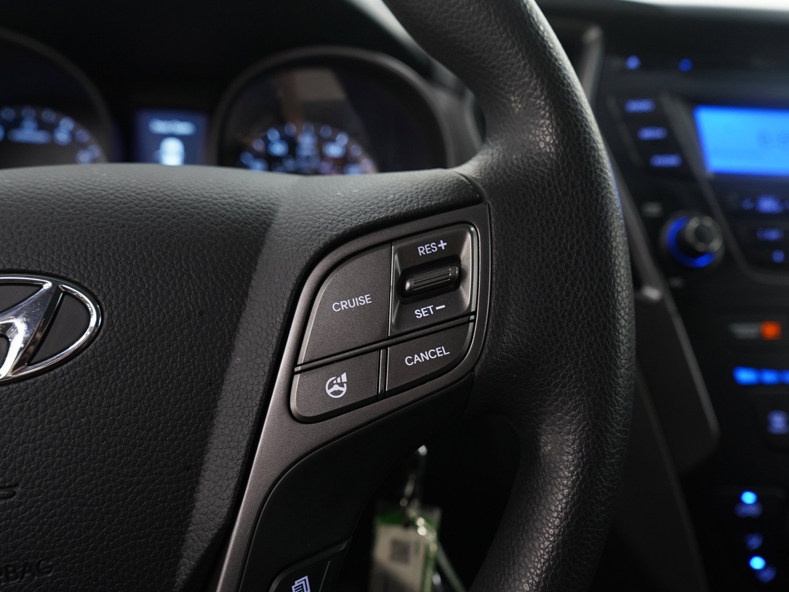 Used 2015 Hyundai Santa Fe Sport FWD image 26