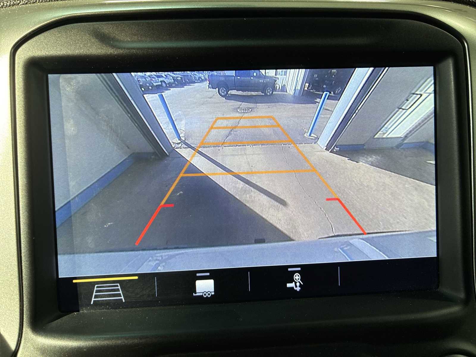 Used 2019 Chevrolet Silverado 1500 LT Trail Boss image 24