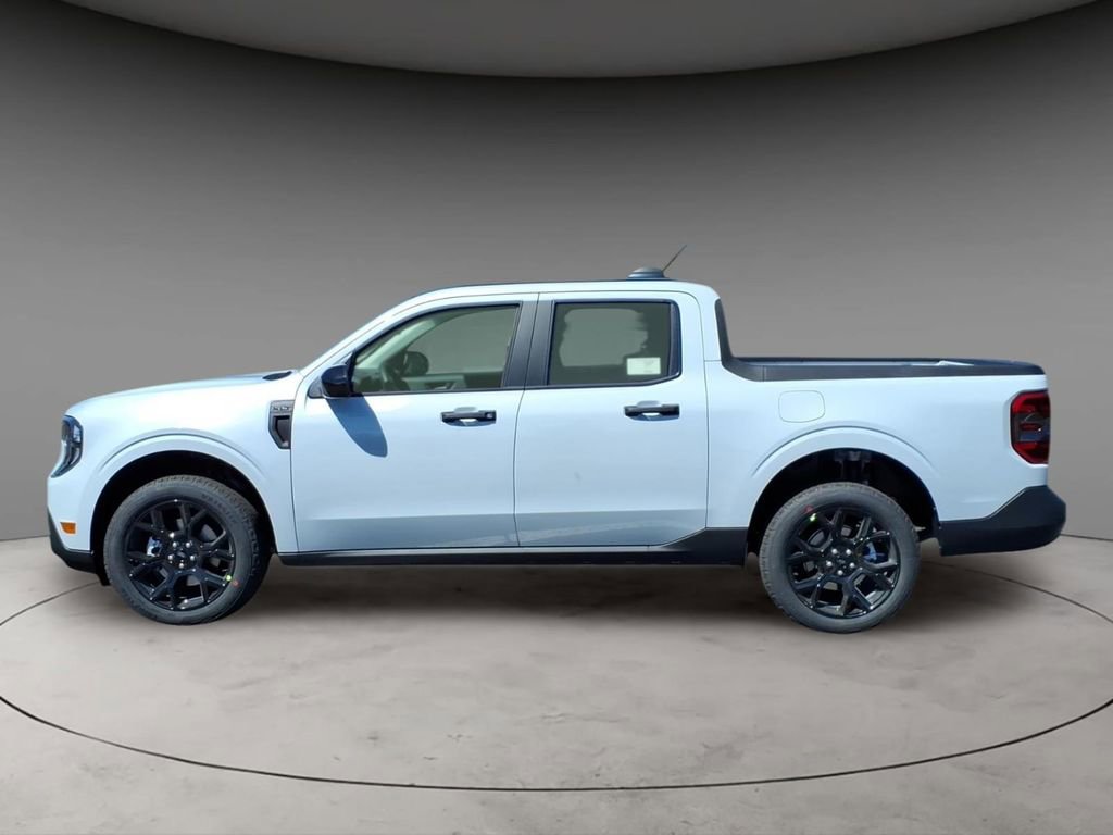 New 2026 Ford Maverick XLT image 2