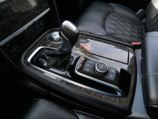 Certified 2024 Nissan Armada Platinum w/ Captain's Chairs Package image 15