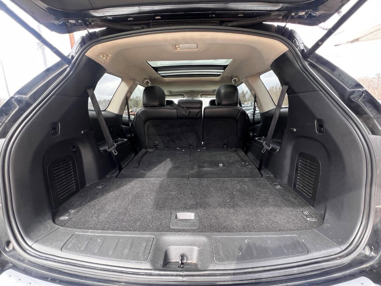 Used 2017 Nissan Pathfinder SL w/ SL Premium Package image 14