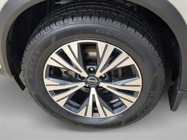 Used 2023 Nissan Rogue SV image 21