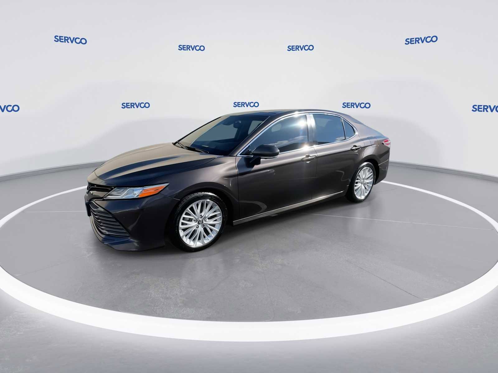 Used 2018 Toyota Camry XLE image 4