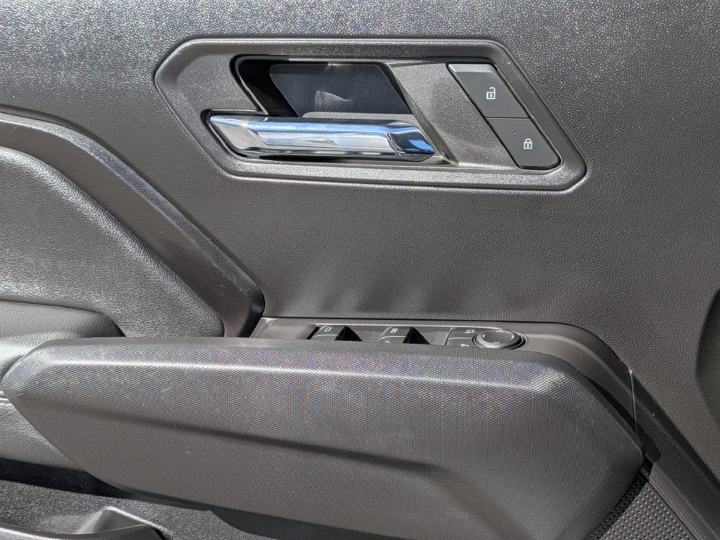 Used 2023 Chevrolet Colorado LT RWD image 29