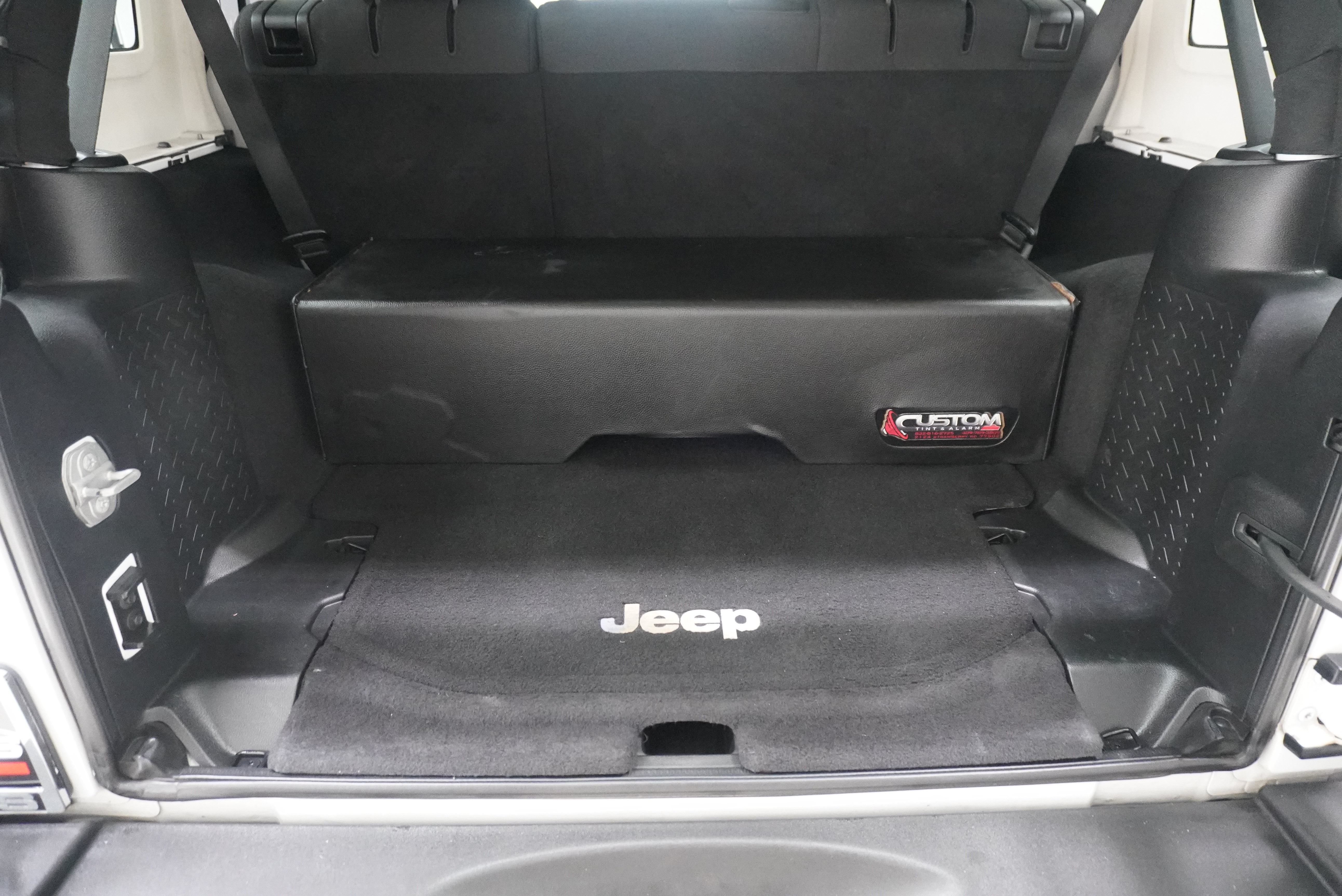 Used 2015 Jeep Wrangler Unlimited Sport w/ Quick Order Package 24S AWD/4WD image 19