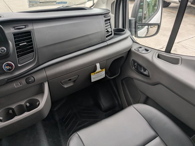 New 2025 Ford Transit 150 Low Roof image 15
