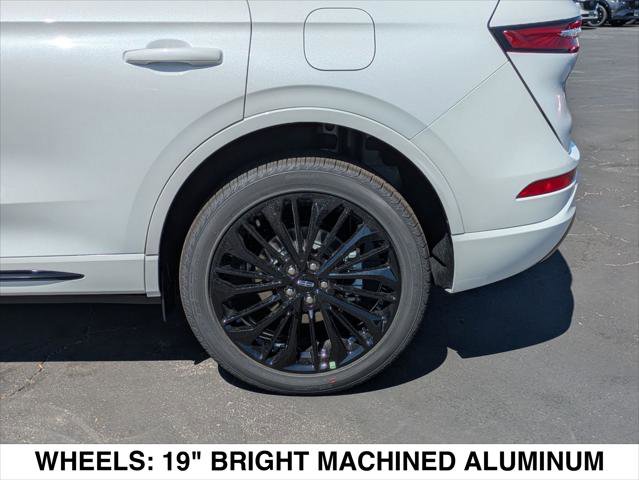 New 2025 Lincoln Corsair Reserve w/ Jet Appearance Package image 6