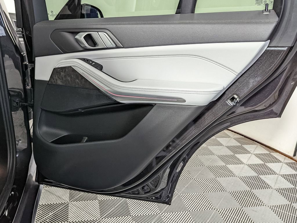 Certified 2023 BMW X5 xDrive40i image 36
