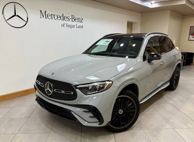 New 2026 Mercedes-Benz GLC 300 image 1