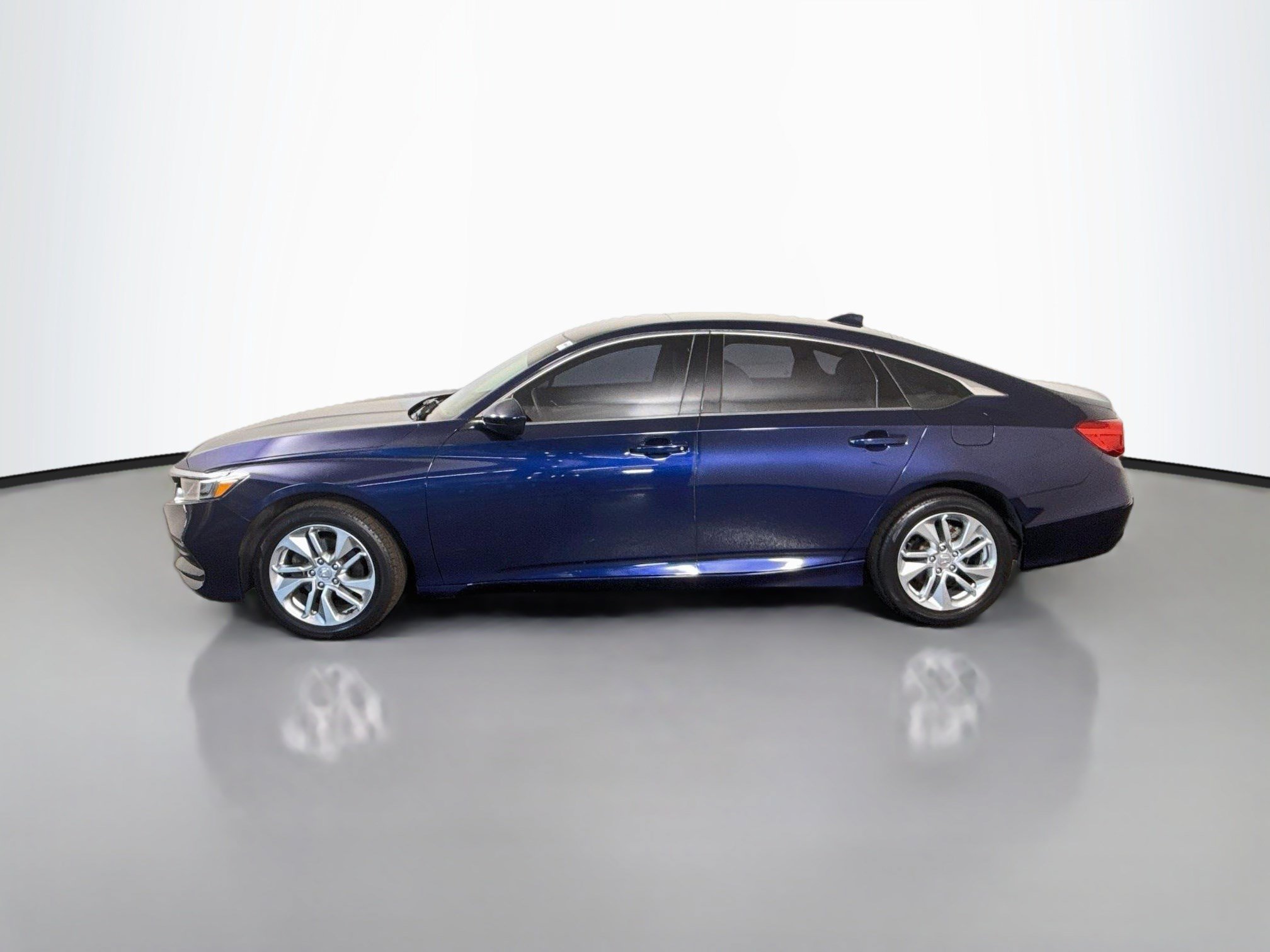 Used 2019 Honda Accord LX image 6