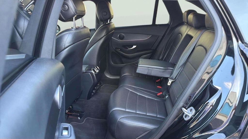 Used 2021 Mercedes-Benz GLC 300 4MATIC image 22