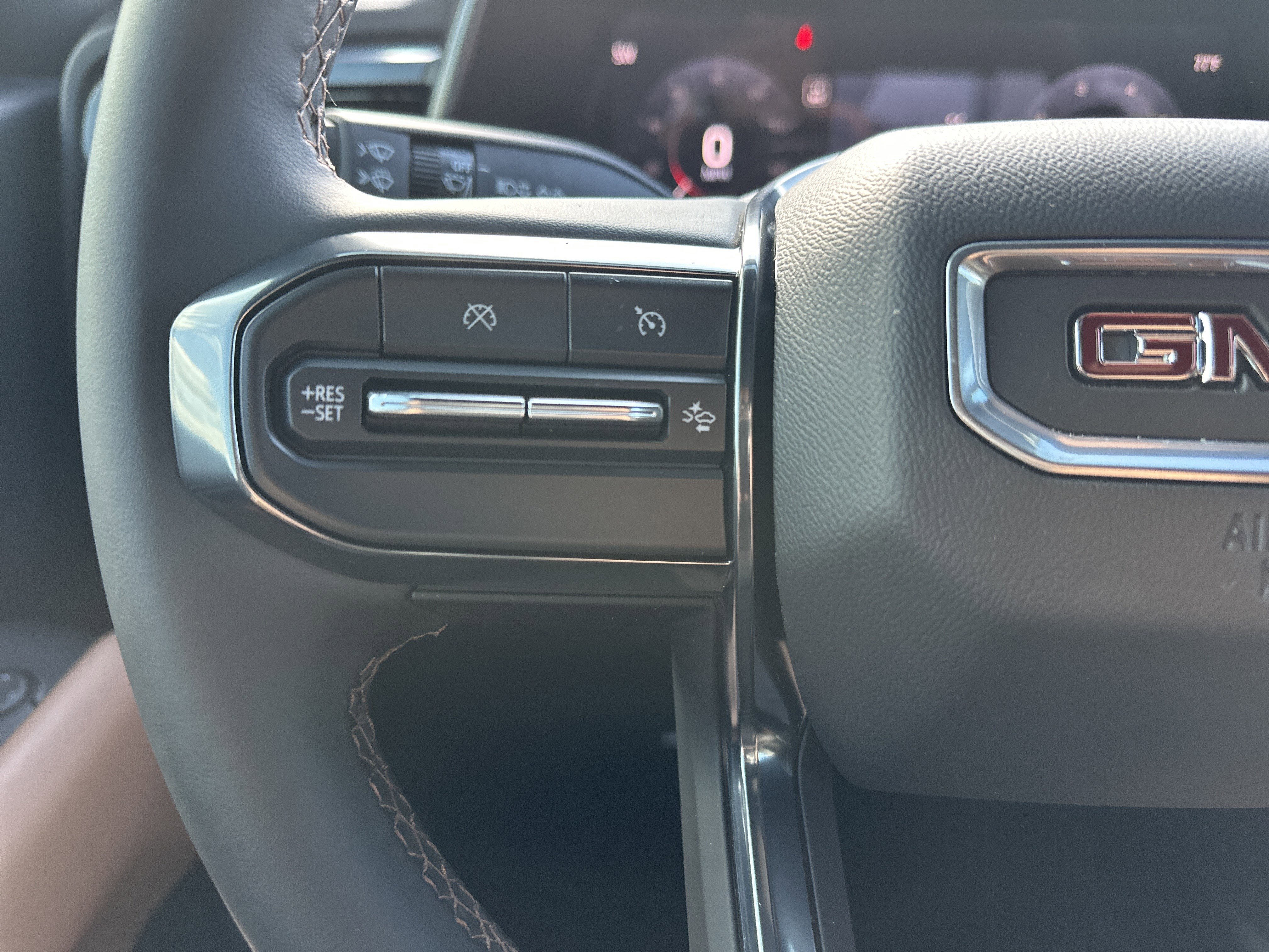 Certified 2024 GMC Canyon AT4 w/ Canyon Safety Plus Package image 18