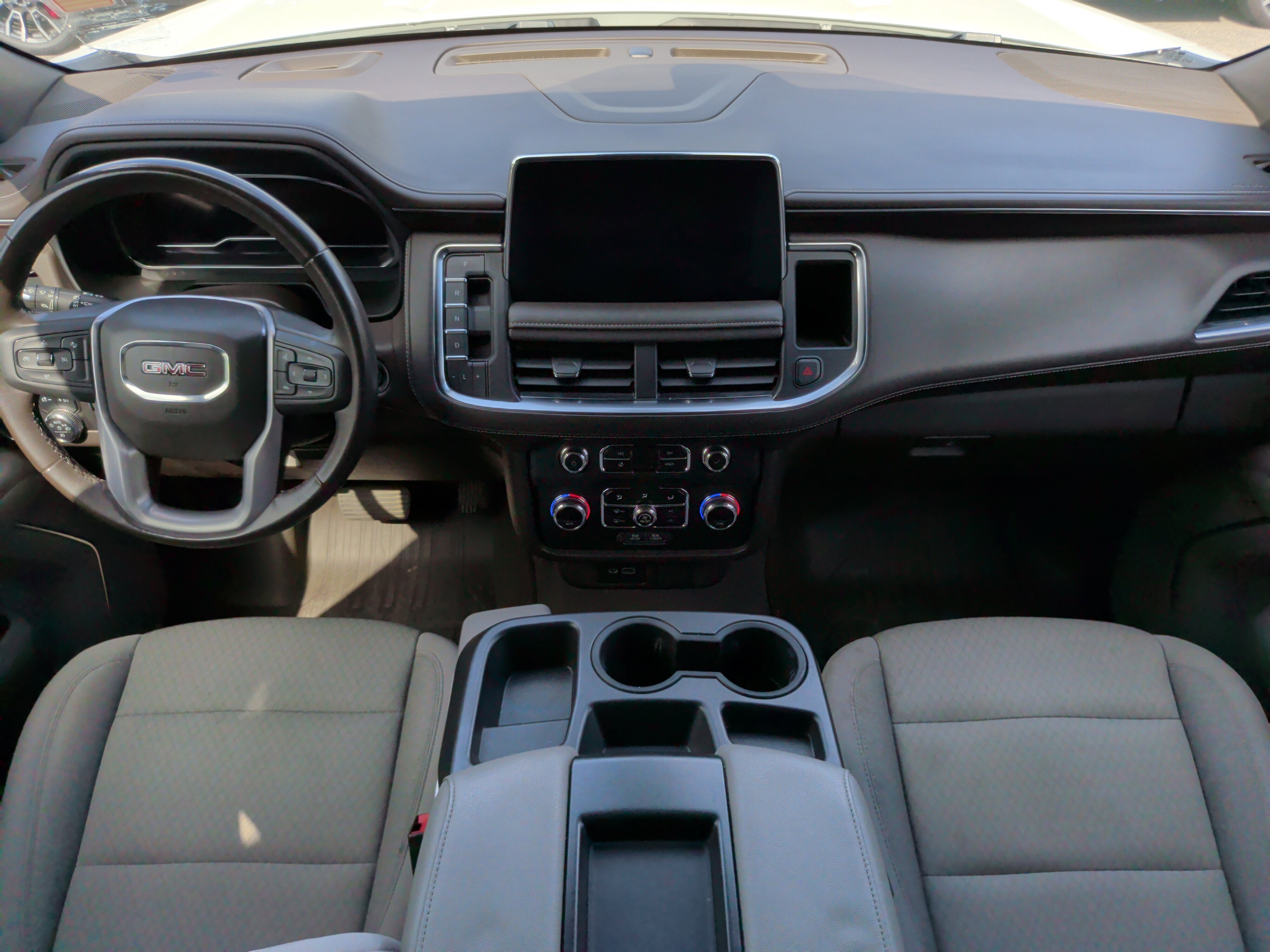 Used 2022 GMC Yukon SLE w/ Max Trailering Package image 31