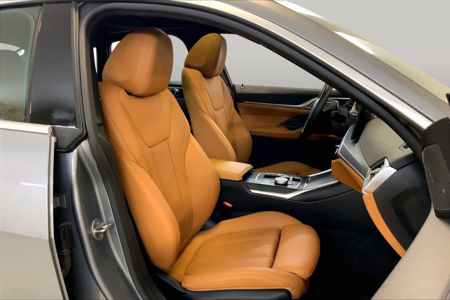 Used 2023 BMW i4 eDrive40 RWD image 8