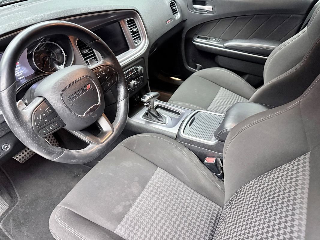 Used 2021 Dodge Charger Scat Pack RWD image 9