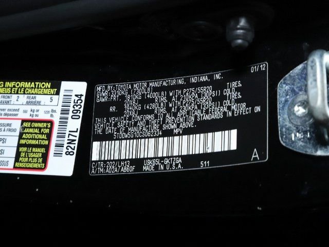 Used 2012 Toyota Sequoia Platinum image 24