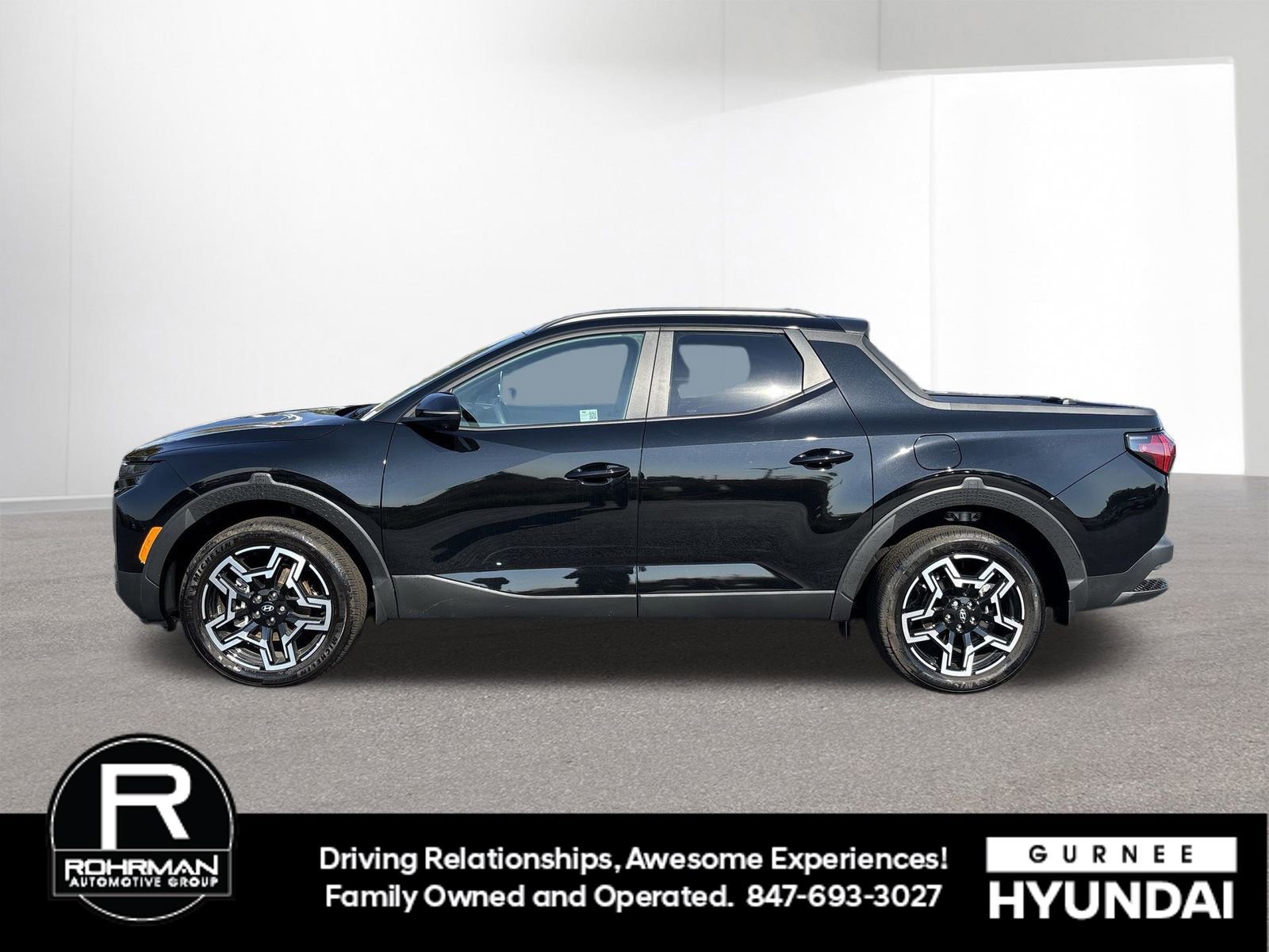 Used 2025 Hyundai Santa Cruz Limited image 5