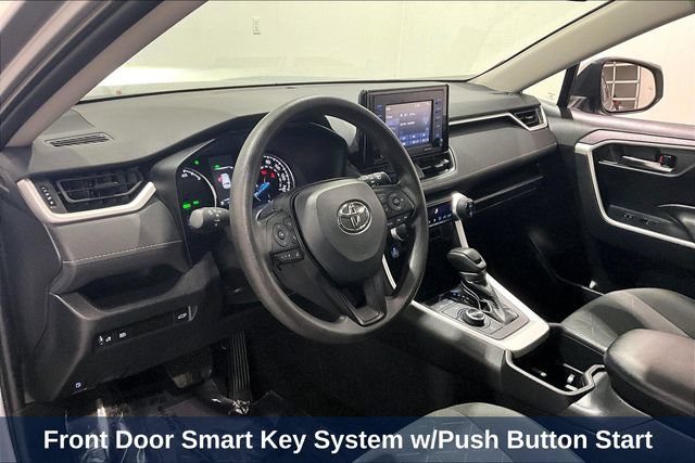 Used 2022 Toyota RAV4 XLE w/ Convenience Package AWD/4WD image 23