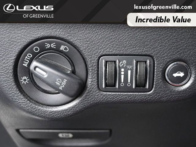 Used 2016 Dodge Challenger R/T Plus image 16