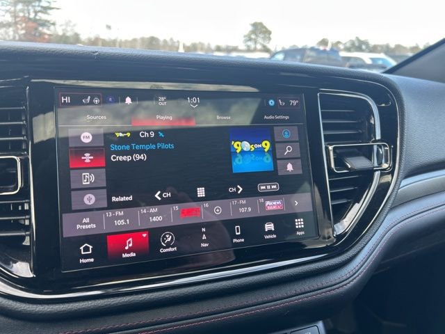 Used 2022 Dodge Durango R/T w/ Blacktop Package image 14