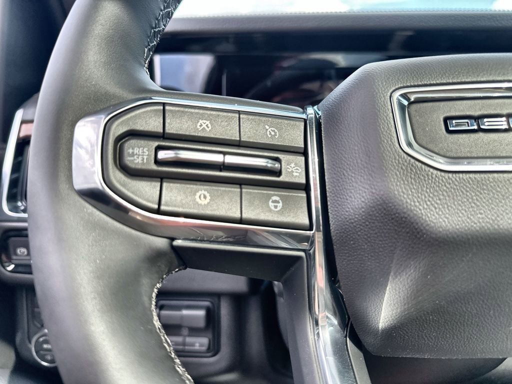 New 2026 GMC Yukon XL Denali w/ Denali Reserve Package image 31