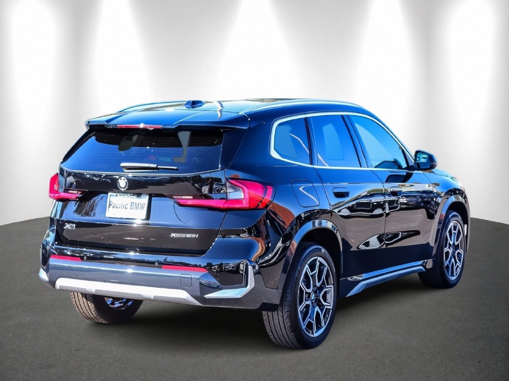 Certified 2023 BMW X1 xDrive28i w/ Convenience Package AWD/4WD image 6
