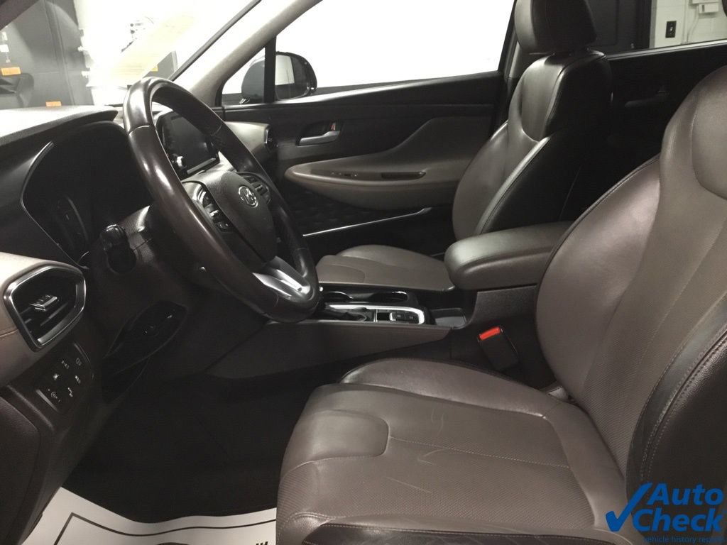 Used 2019 Hyundai Santa Fe Limited AWD/4WD image 25