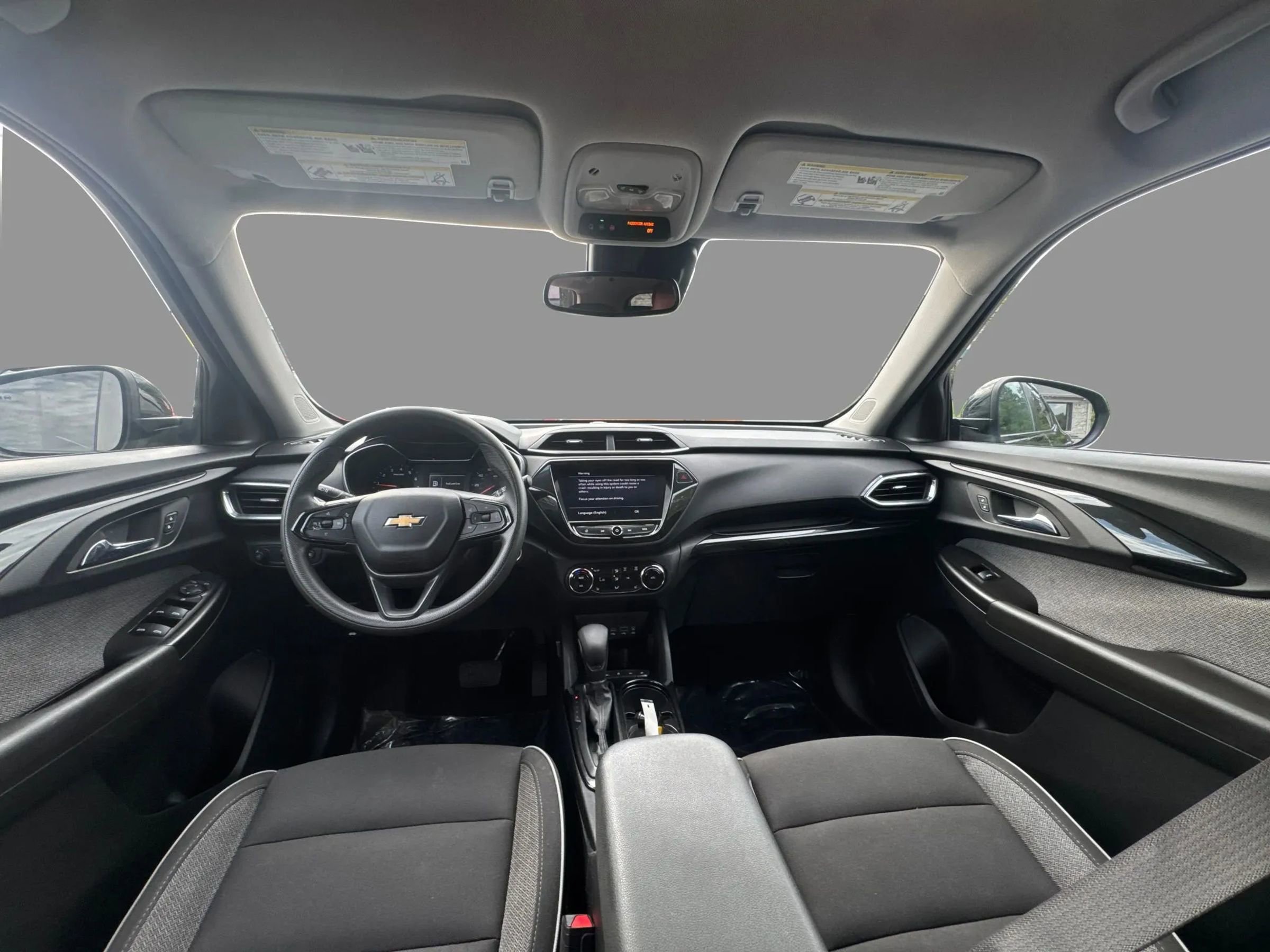 Used 2021 Chevrolet TrailBlazer LT w/ Convenience Package image 29