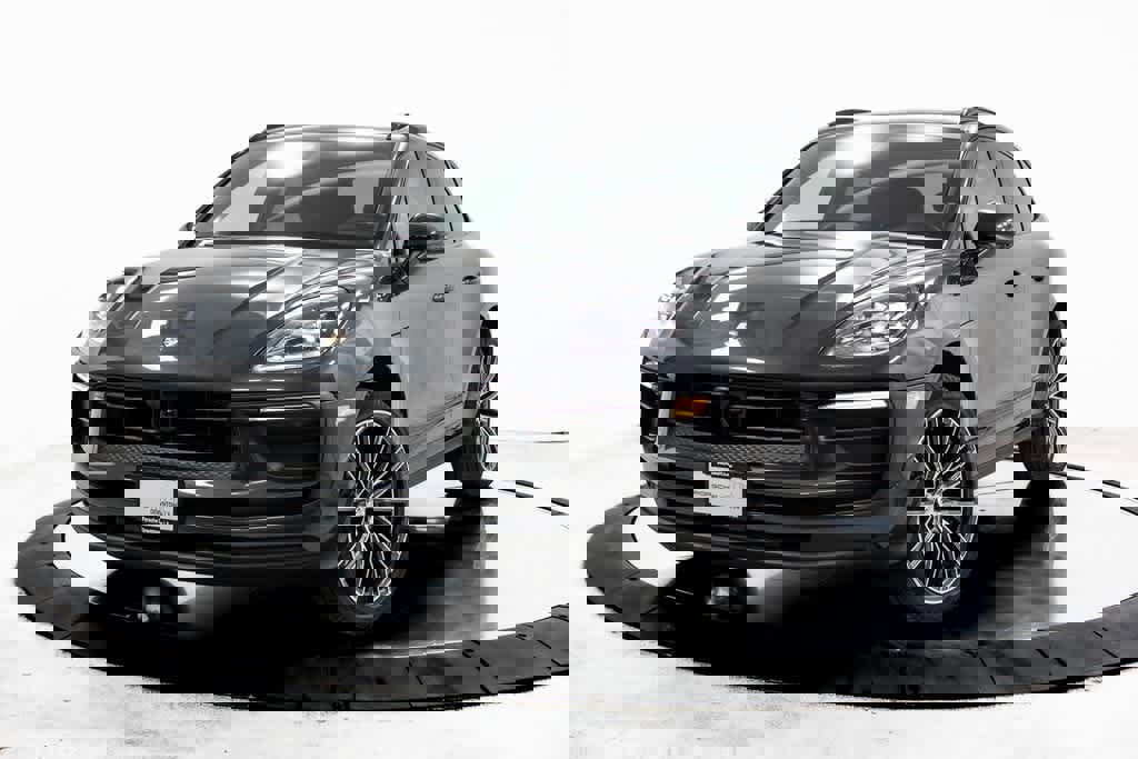 Certified 2025 Porsche Macan