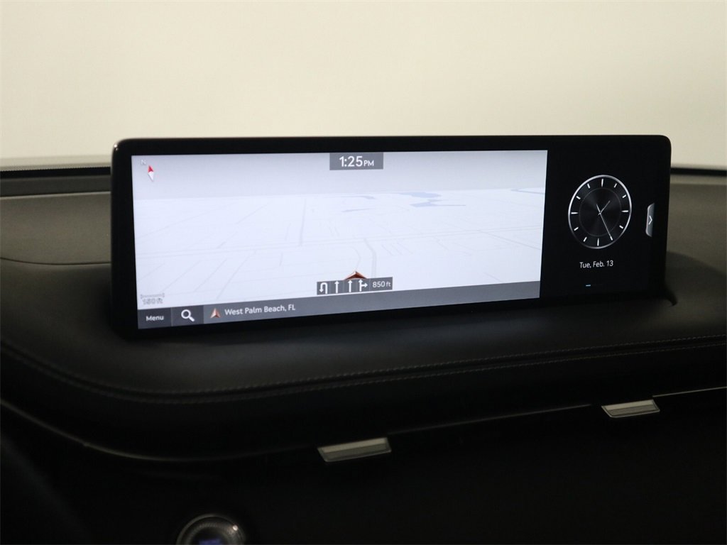 Used 2024 Genesis GV70 2.5T w/ Sport Prestige Package image 11