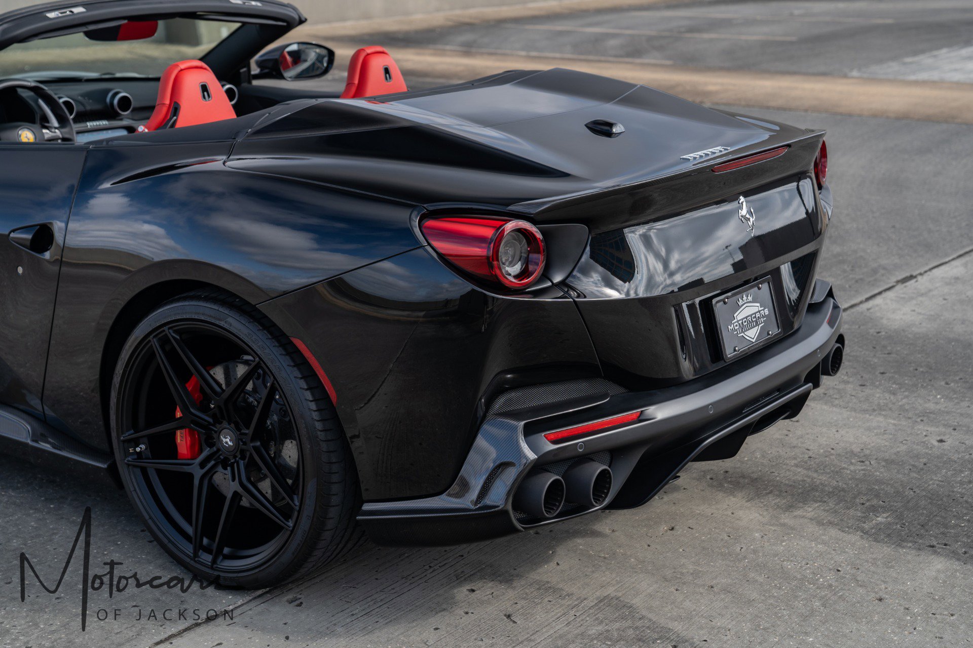 Used 2019 Ferrari Portofino image 27